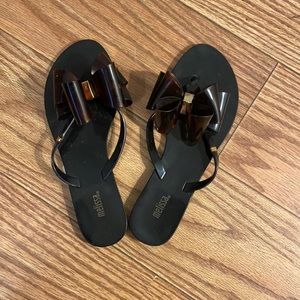 Melissa bow sandals with gold detail